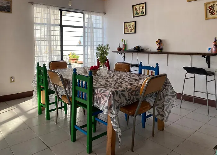 Casa El Mundo